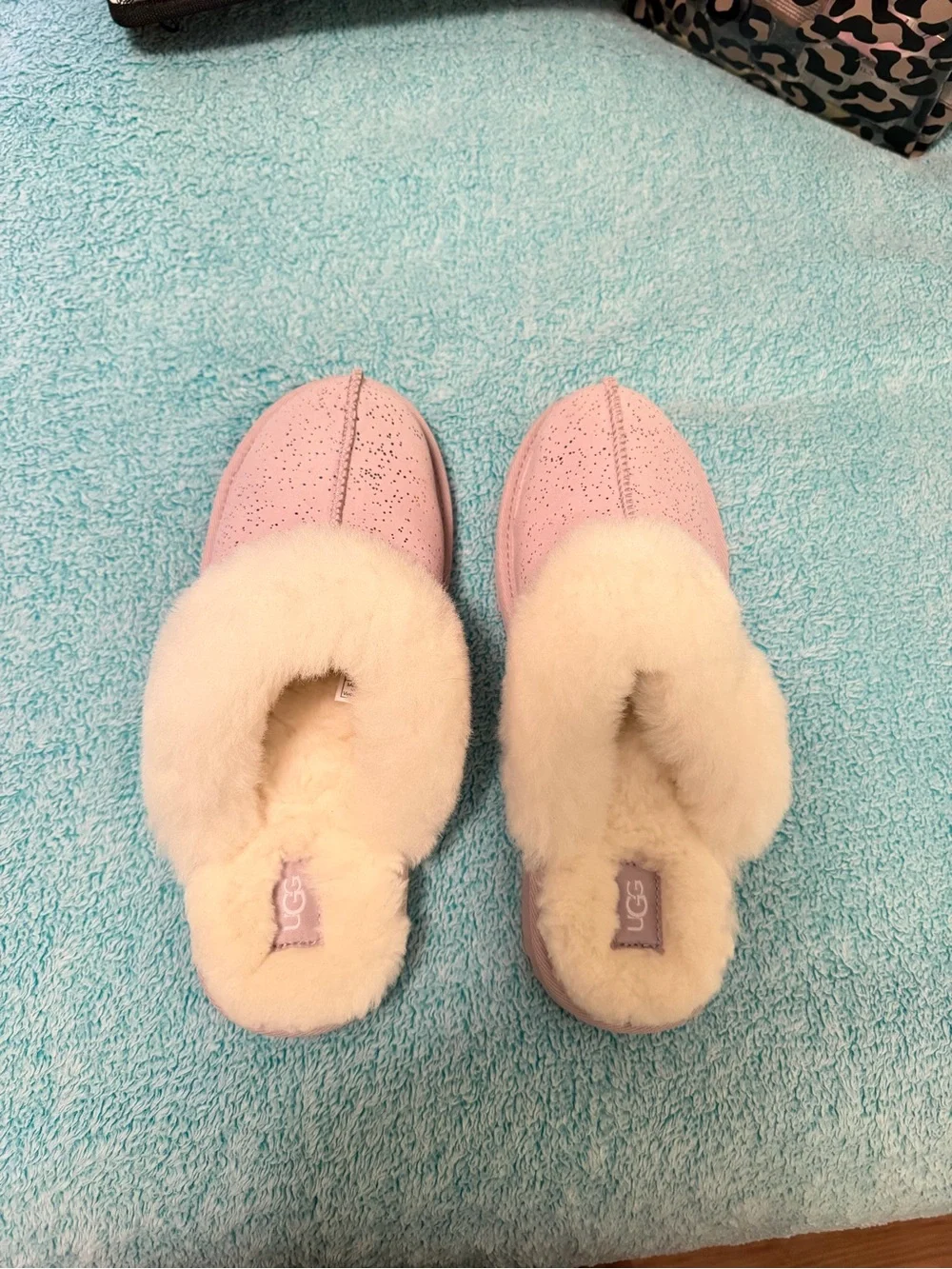 UGG Kids Cozy Glitter Slipper